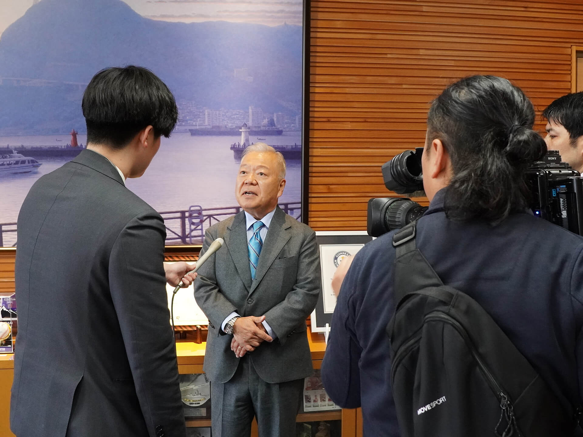 当日はメディアの取材も入りました。